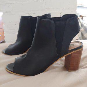 Steve Madden Black Leather Heels